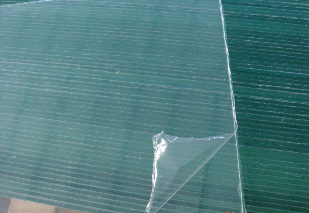 大型平板玻璃从佛山运输到香港