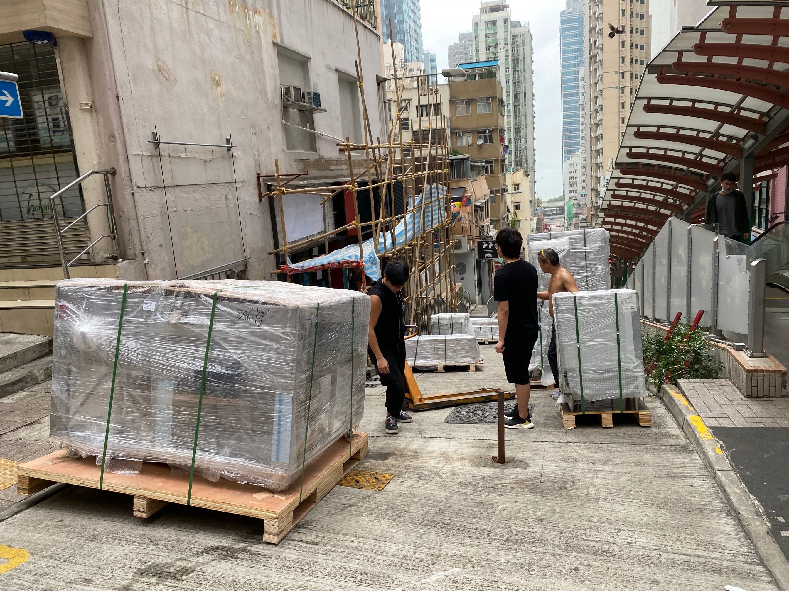 平板车运输机械设备到香港