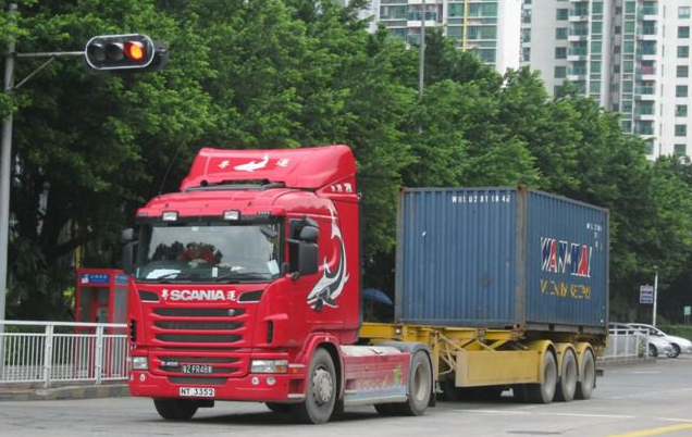 香港货柜车运输