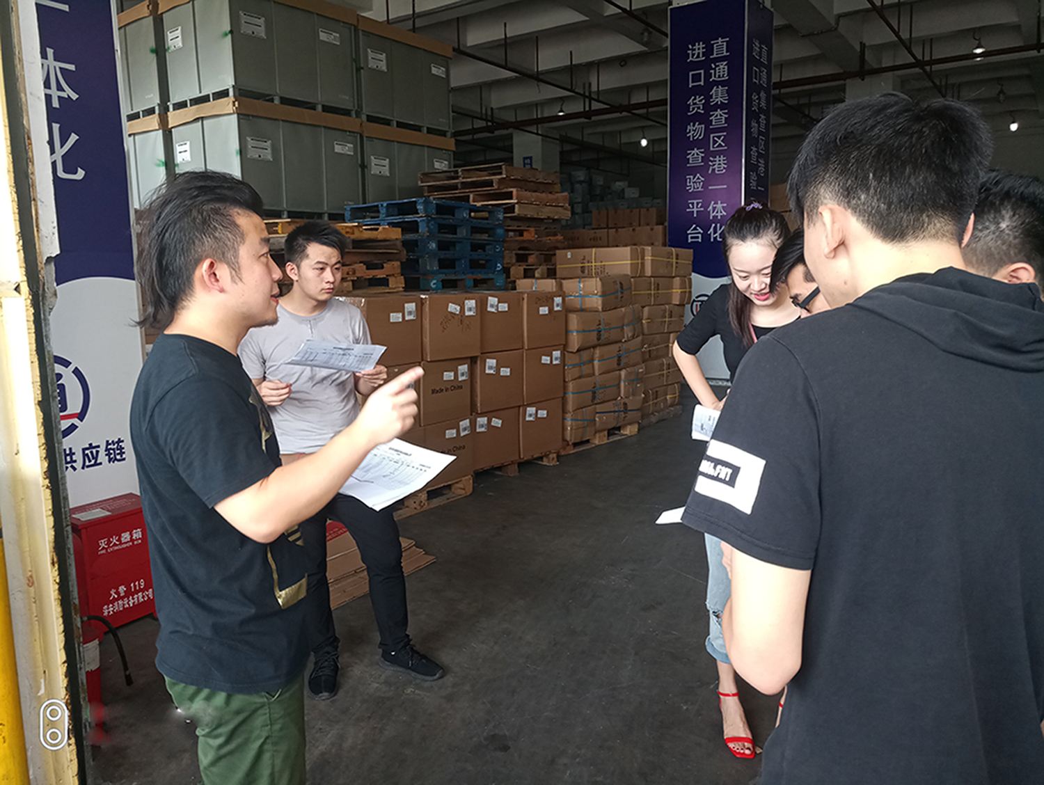 内地到香港货运专线,内地发香港物流,内地发货到香港
